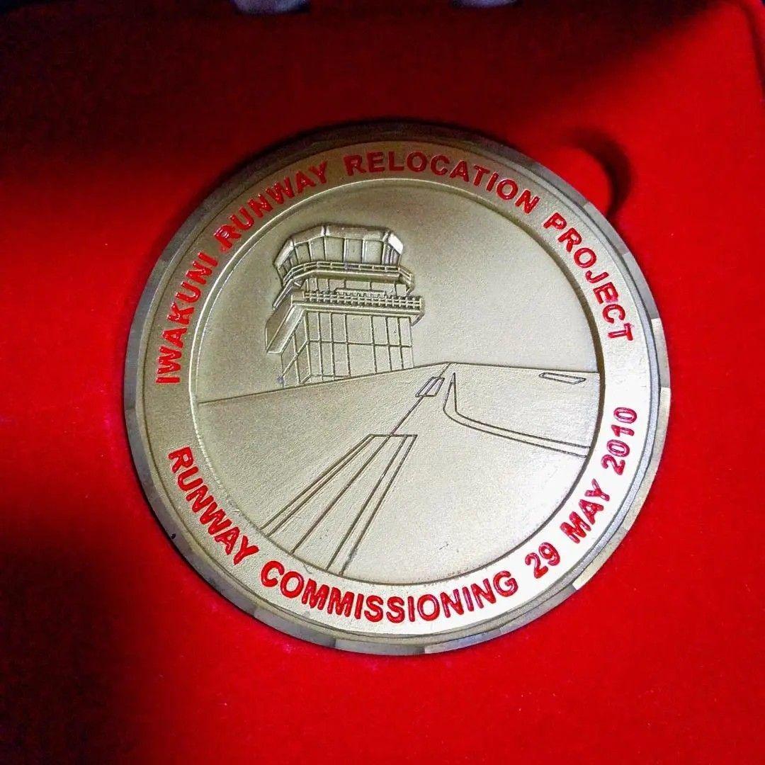 非売品 米軍 記念メダル 岩国飛行場 防衛省 激レア 限定品