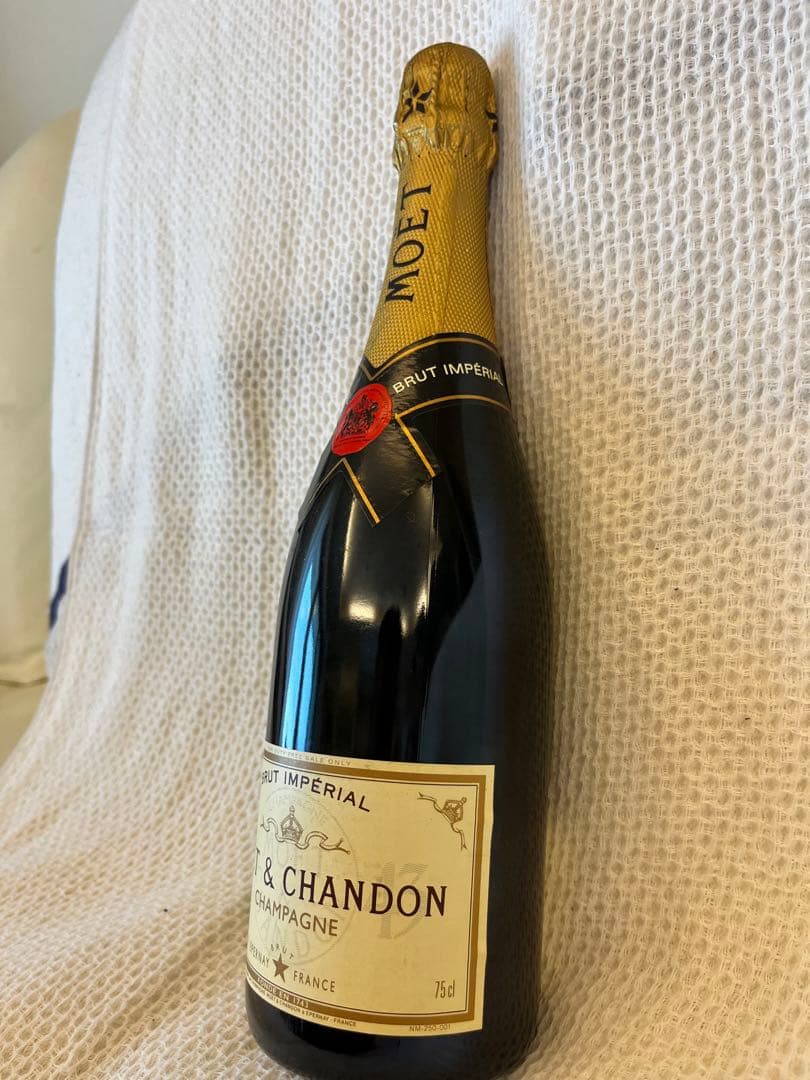 未開栓　モエ・エ・シャンドン MOET&CHANDON750mlアルコール12%