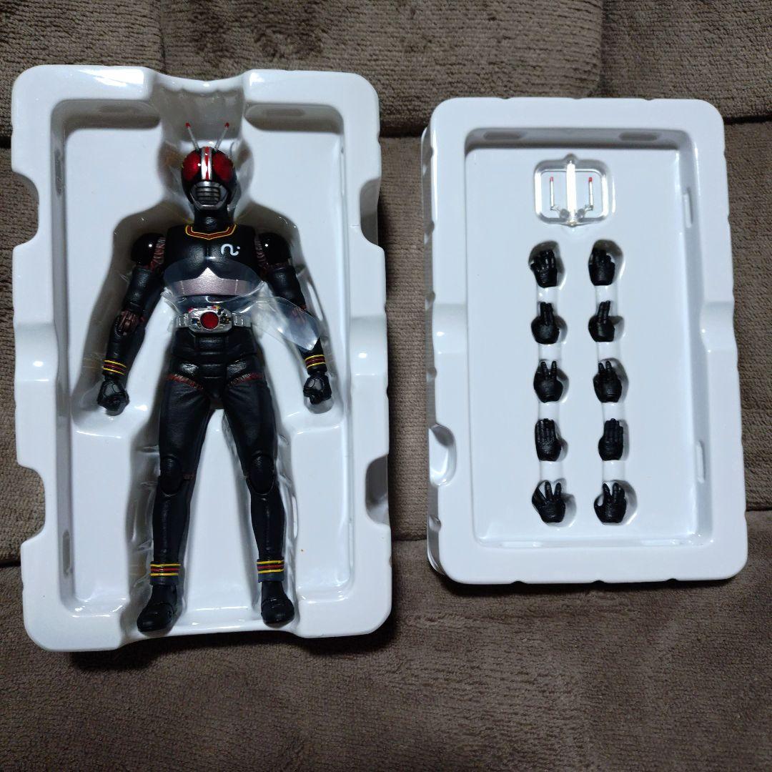 S.H.Figuarts 仮面ライダーBLACK(ブラック) 真骨彫製法