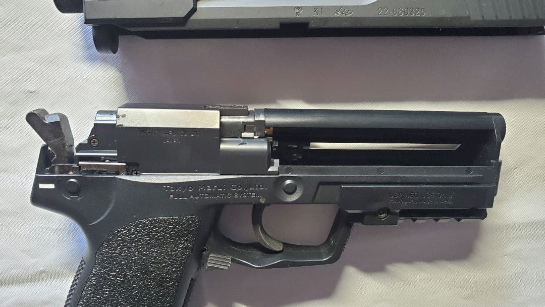 動作確認済み 東京マルイ 電動ガン H&K USP バッテリー付き