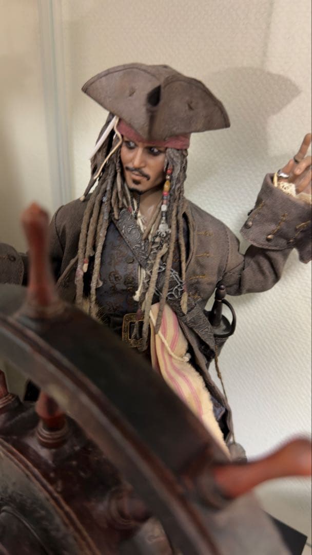 限定生産新品HOTTOYSジャックスパロウDX06