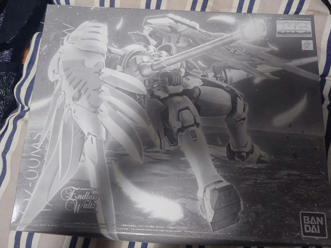 MG 1/100 トールギスF EW 新品