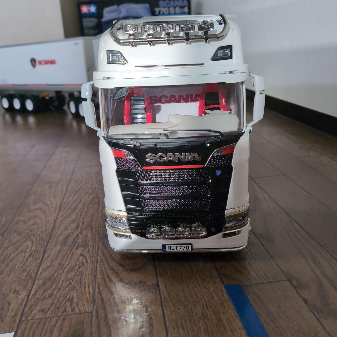 タミヤ1/14スカニア770S6x4のダブルストレーラーです