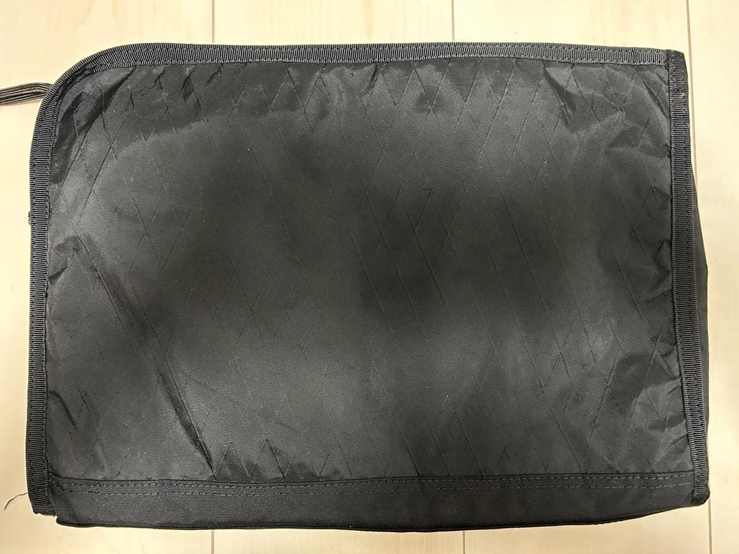 美品⭐︎DENHAM BRIEFING PCケース　クラッチバック