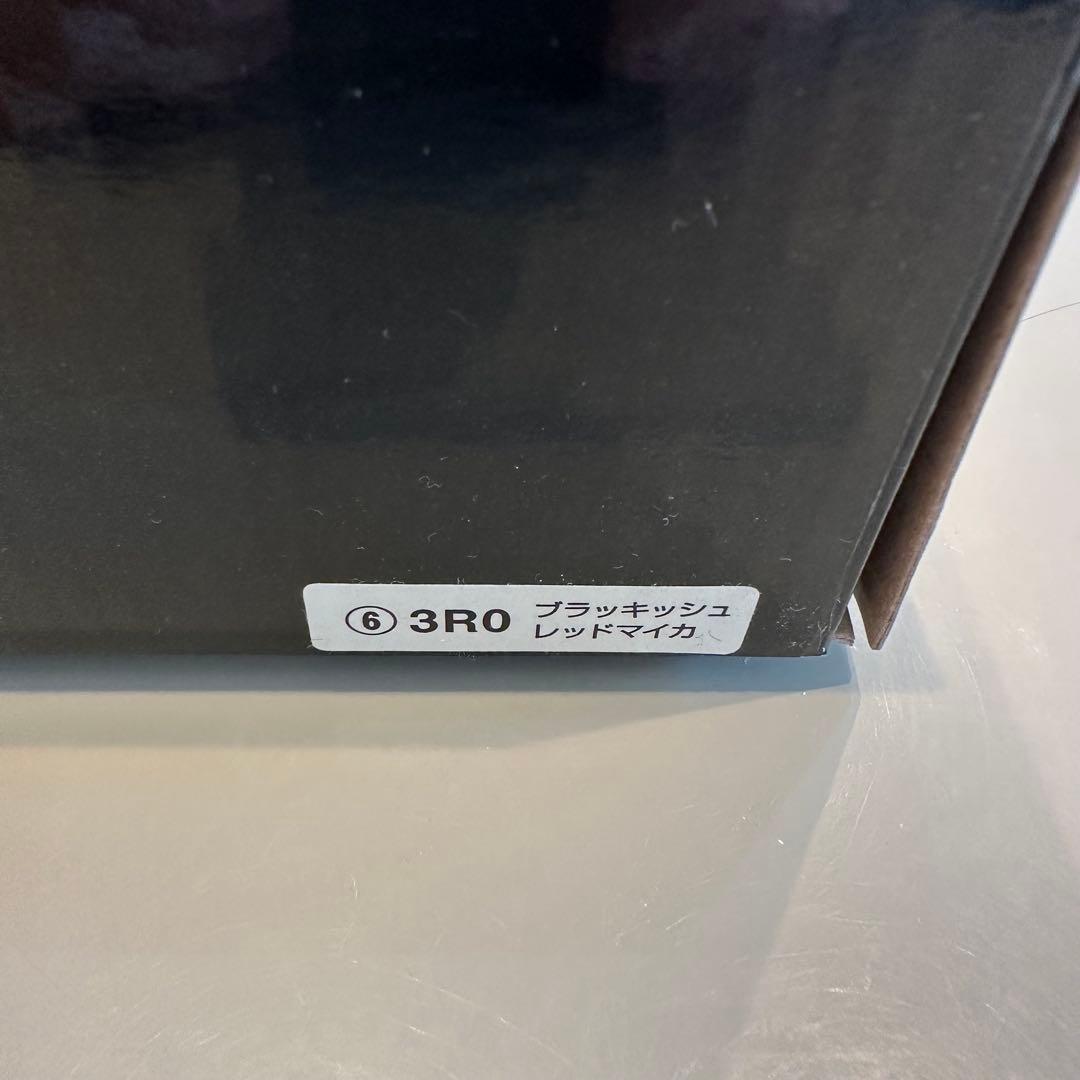 トヨタ　ハリアー60系前期　ミニカー　3R0 ブラッキッシュ レッドマイカ