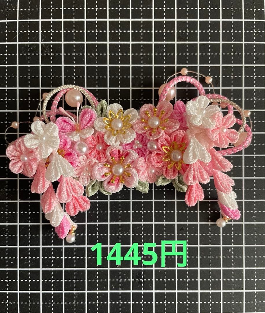 らおちゃん　犬用バレッタ　つまみ細工