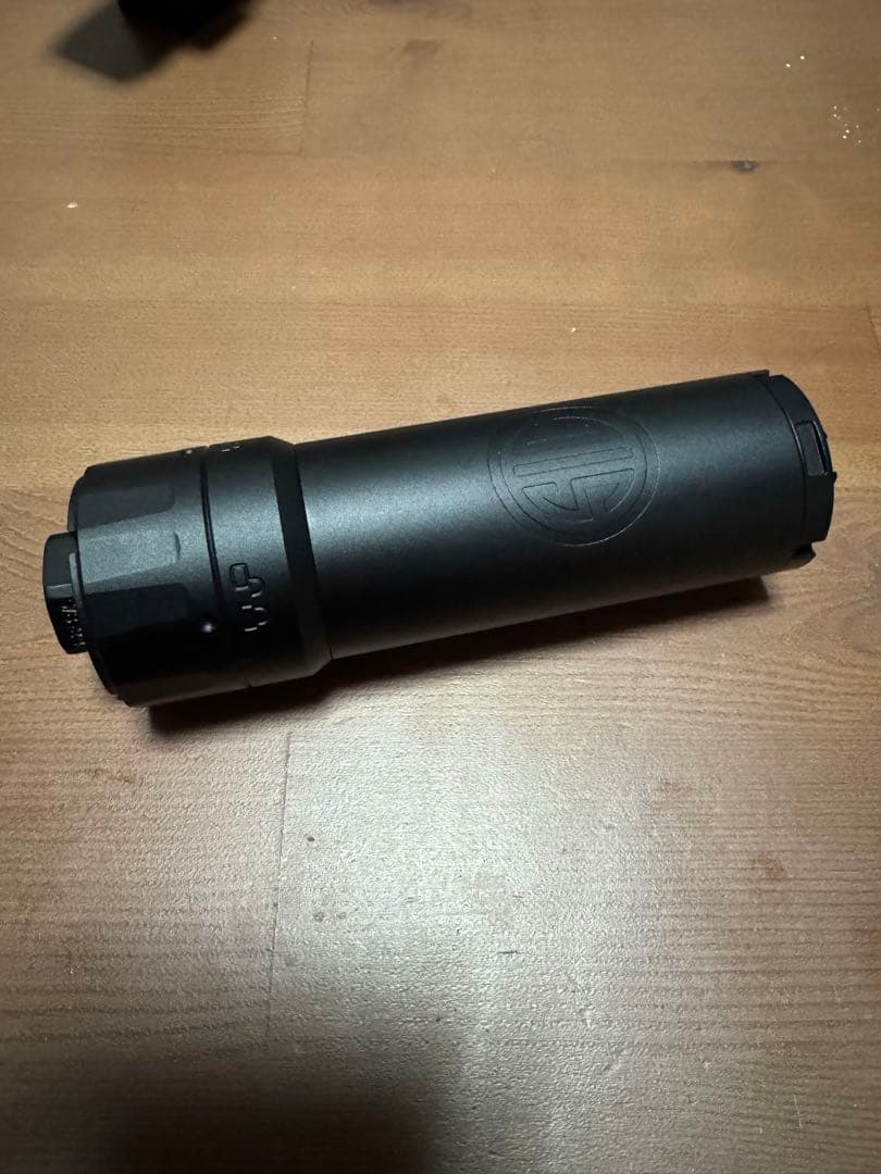 toxicant製　SIG サプレッサー