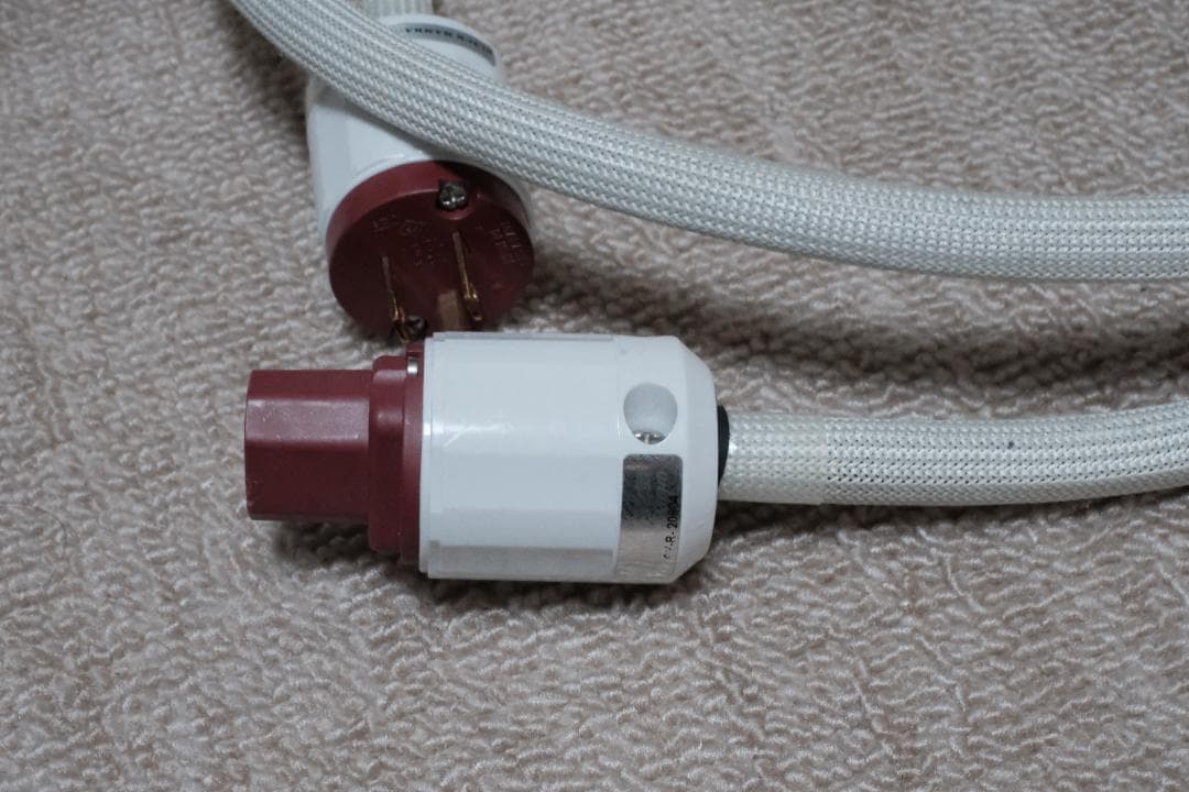 【動作確認済】OYAIDE ( オヤイデ ) MAMBA-Σ V2 電源ケーブル