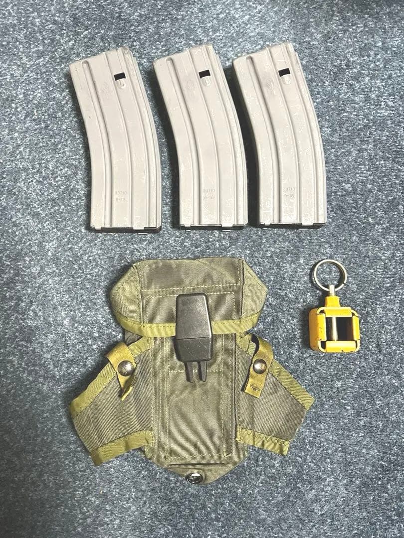 米軍実物 M16 5.56mm マガジン 3個＋ ポーチ+ブランクアダプター