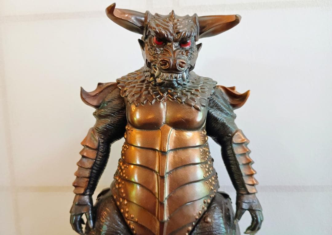 プルガサリ 伝説の大怪獣 ソフビフィギュア Tシャツ DVD 3点セット