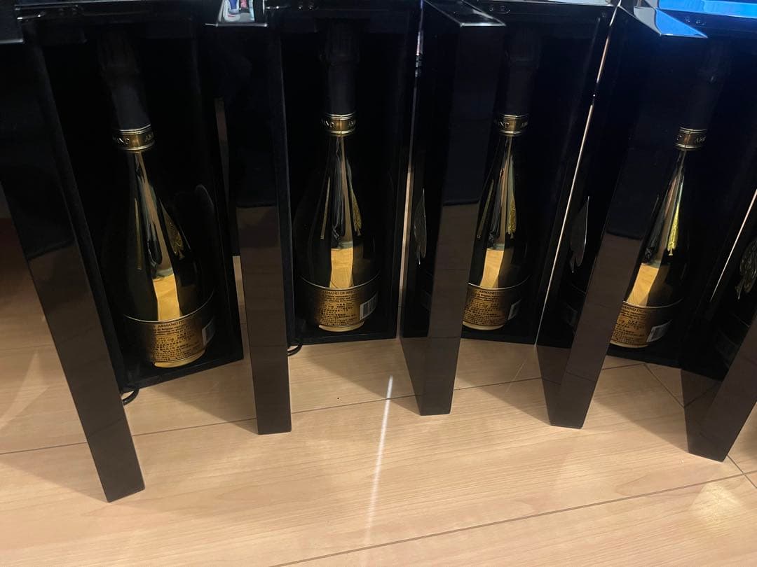 Armand de Brignac ゴールド 750ml 7本　ケース箱付き