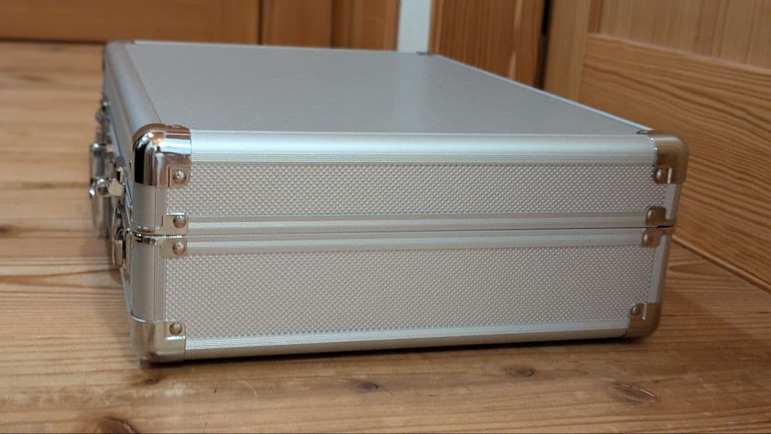 ☆スラブ アタッシュケース 60枚収納可能 PCGS NGC 保護 強化アルミ製