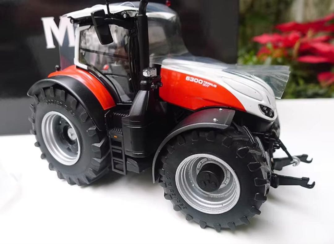 ダイキャスト 1:32 スケール 6300 CVT トラクター 合金モデル