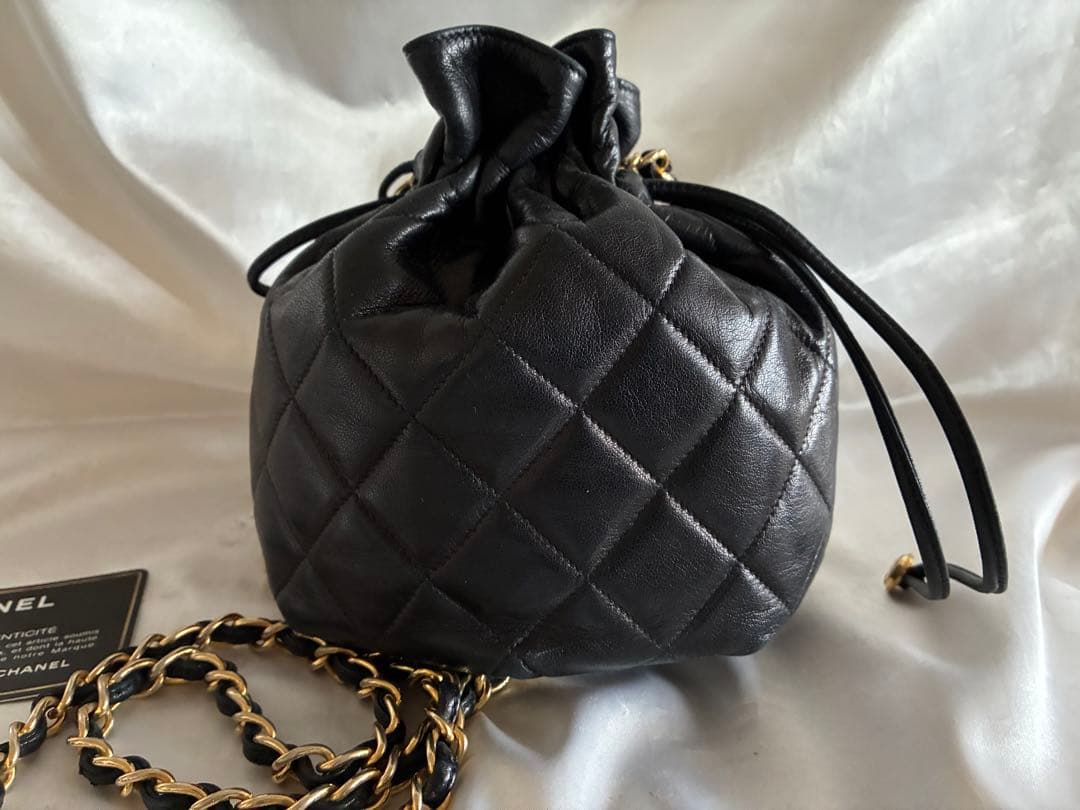 にこにこ 様♡CHANEL 巾着　マトラッセ　ラムスキン チェーンバッグ