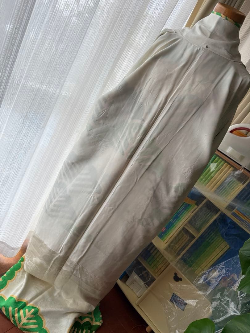 振袖フルセット グリーン×白×クリームイエロー×ゴールド 金駒刺繍