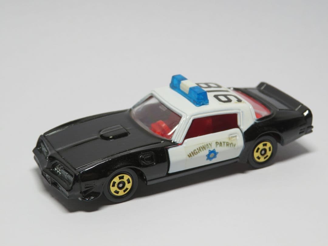 トミカ F42 ポンティアック ファイヤバード トランザム ポリスカー