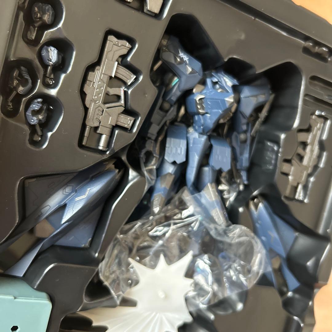 【即購入ok!!】リボルテック マブラヴ F-22A ラプター 先行量産型