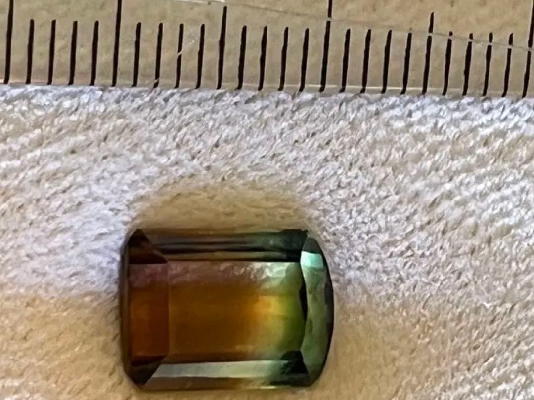 バイカラートルマリン