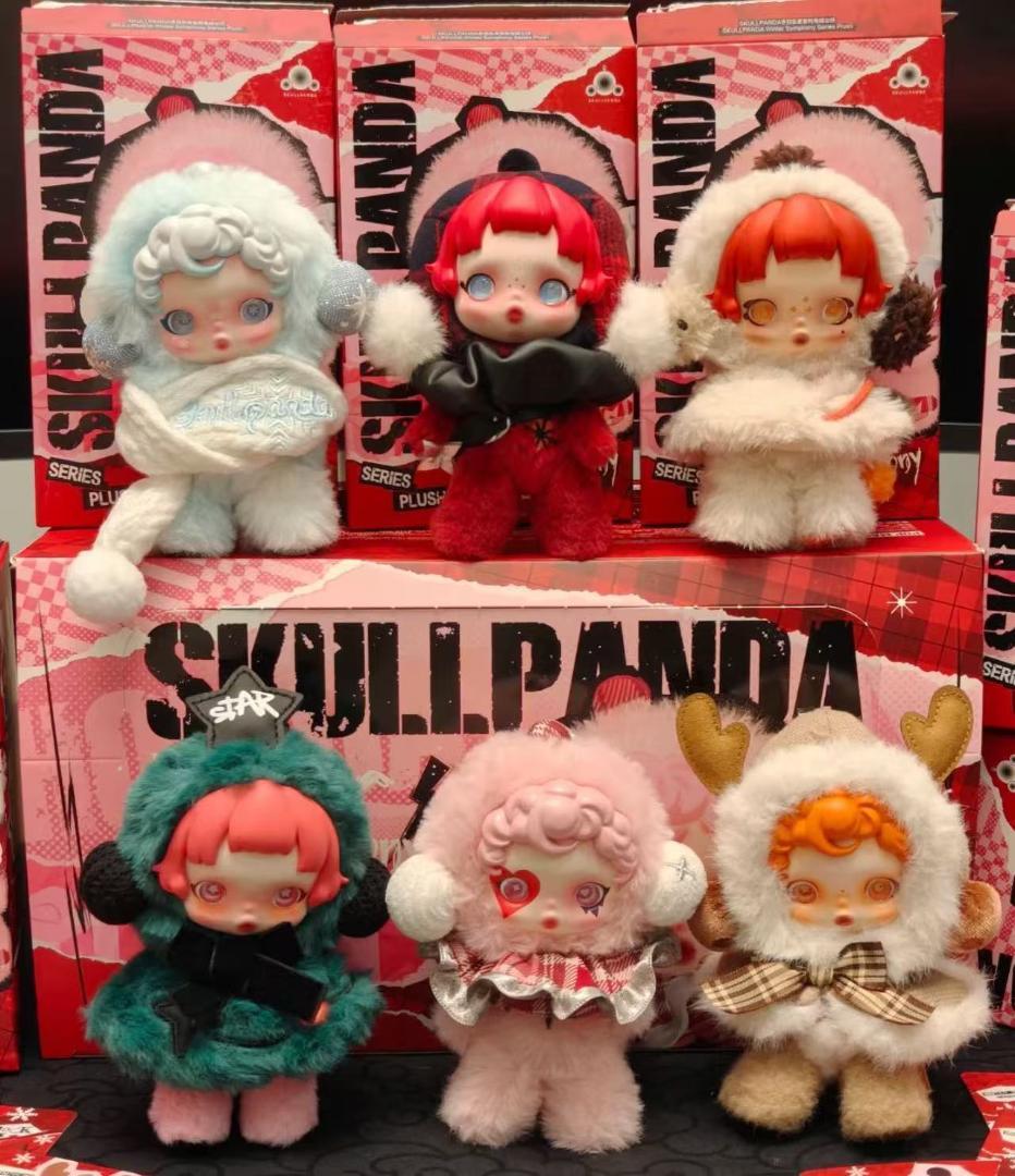 新品POPMART SKULLPANDA 冬日楽章 キーホルダーBOX 6個入