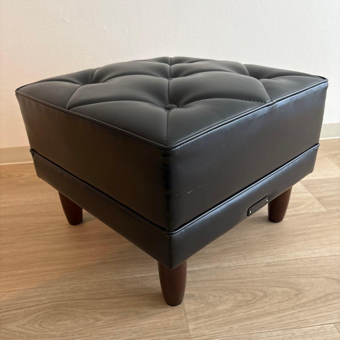 カリモク60 オットマン　スタンダードブラック　X36206BD