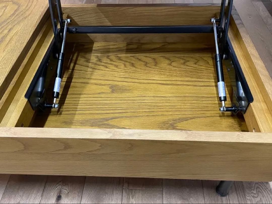 ジャーナルスタンダードファニチャー　リフティングテーブル