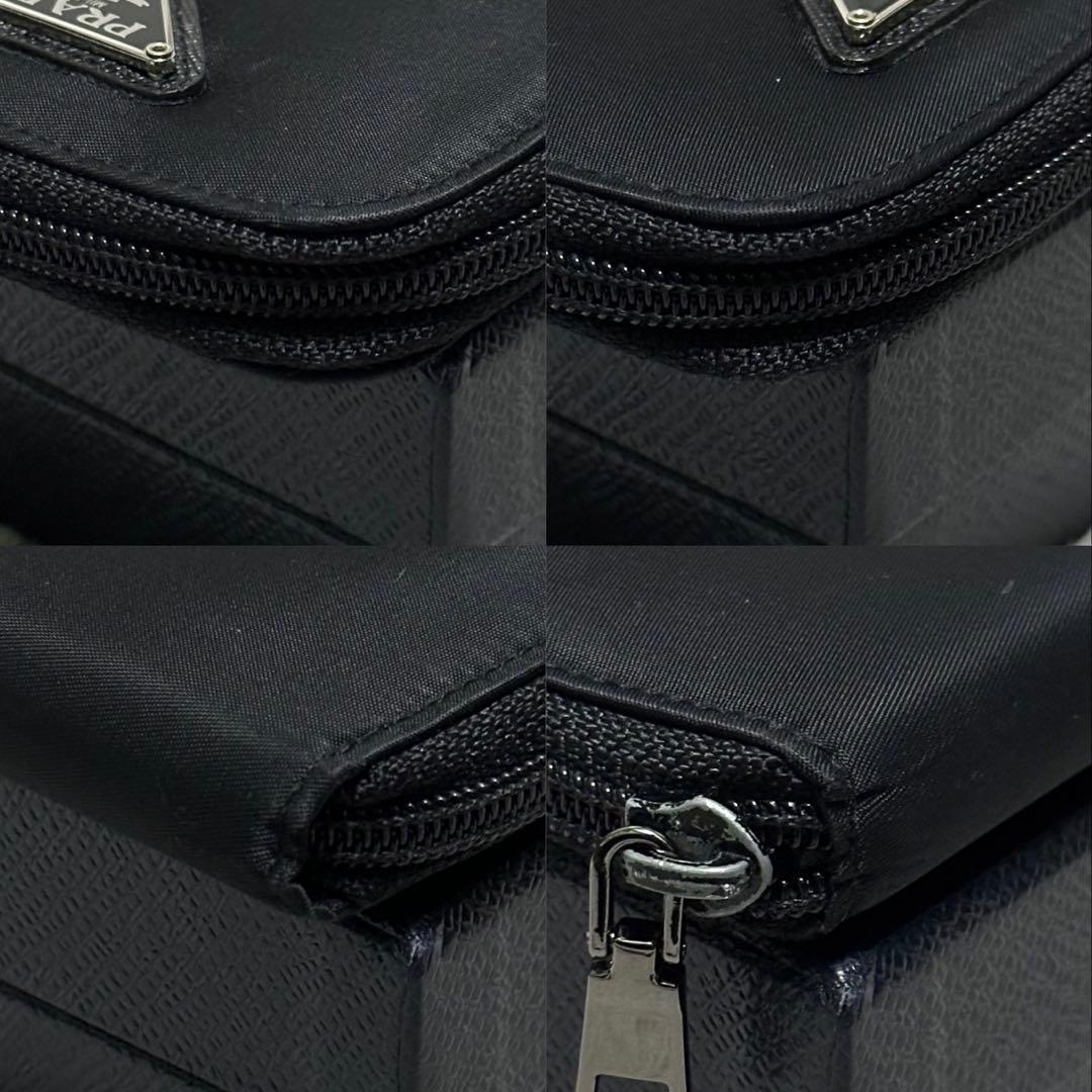 PRADA プラダ　ケース　ナイロン　三角ロゴ　ラウンドファスナー