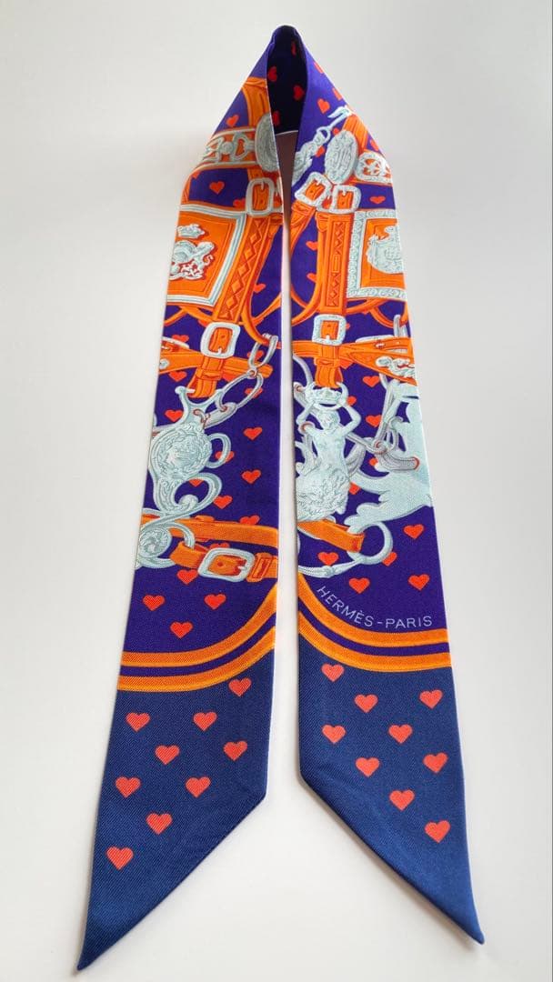 ク*K様 ❣️美品❣️ エルメス　ツイリーBRIDES de GALA LOVE