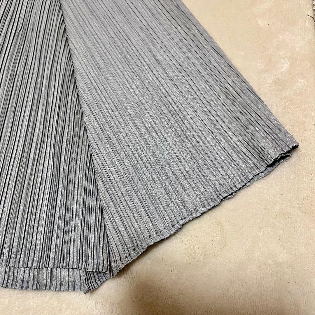 ISSEY MIYAKE イッセイミヤケ プリーツプリーズ シルバー スカート