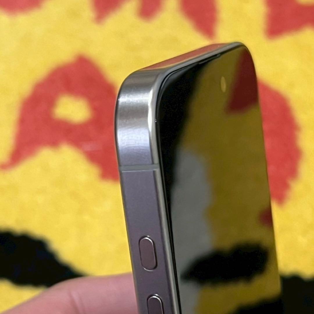 【美品】 iPhone 15 Pro MTQF3ZA/A 512GB 香港版