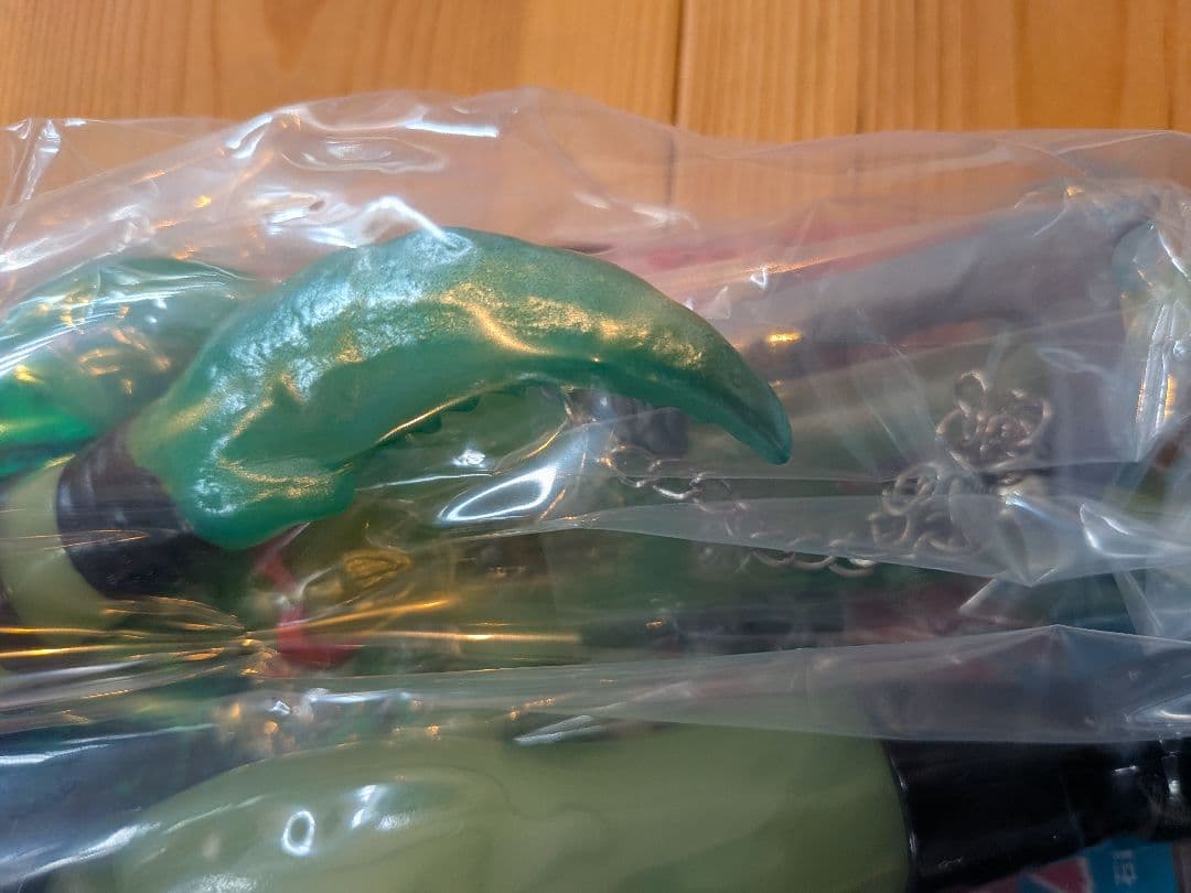 東映レトロソフビコレクション　カマキリ男＋ミニソフビ