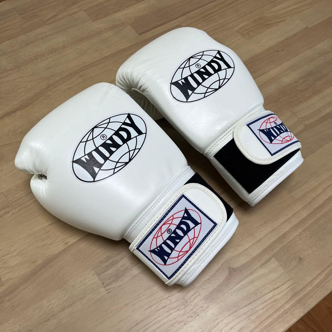 【最終値下げ】WINDY ボクシンググローブ ホワイト　10oz