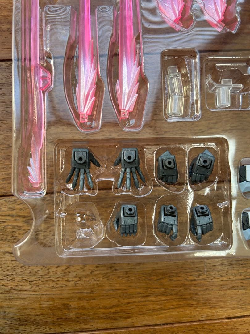 L BUILD デスティニーガンダム　ハイネ　メタルビルド