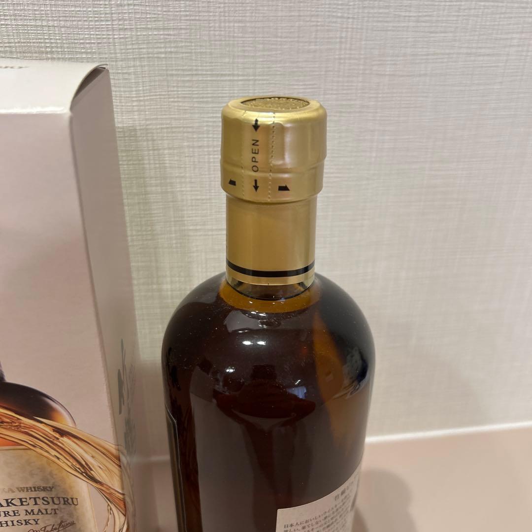 【終売品•未開封品】竹鶴旧黒ラベル 竹鶴700ml ピュアモルト