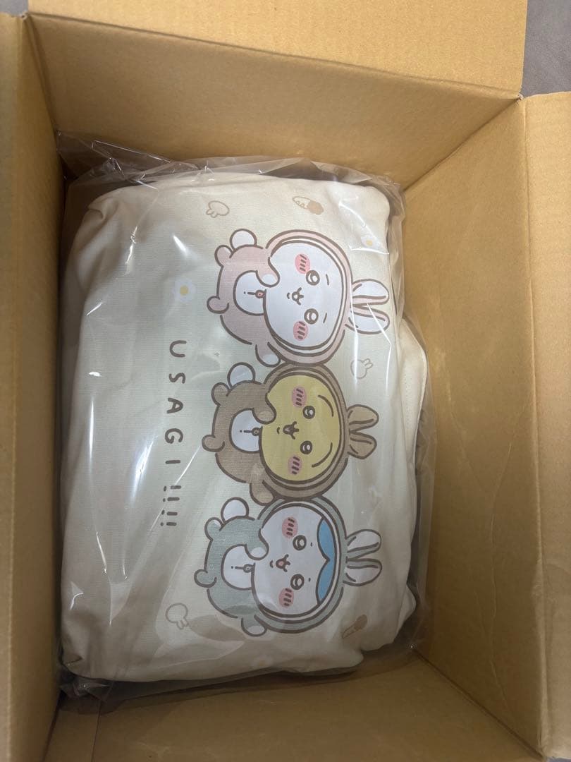 【新品未使用】ちいかわ ハッピーバッグ2023 +【オマケ】うさぎぬいぐるみ