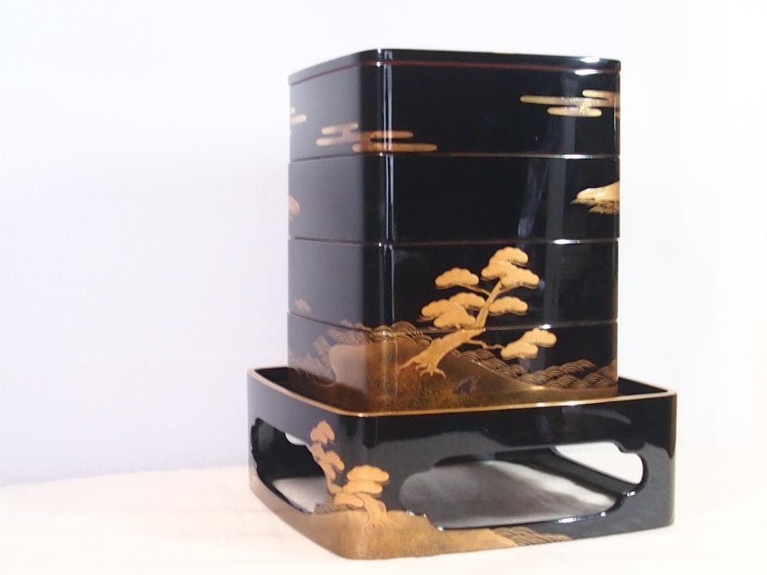 【高級・良品】輪島塗 五島屋謹製 光甫作 松島蒔絵 四段重箱 台付き 山水蒔絵