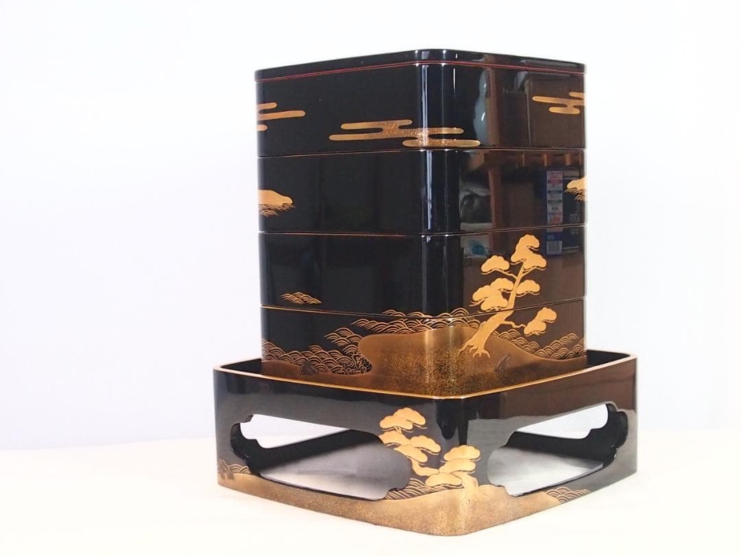 【高級・良品】輪島塗 五島屋謹製 光甫作 松島蒔絵 四段重箱 台付き 山水蒔絵