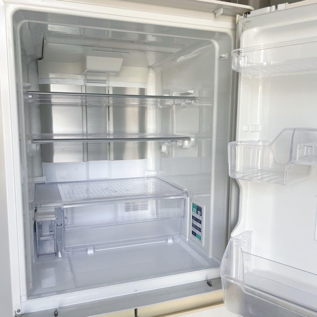 174取付無料！完動品！SHARP自動製氷付き どっちもドア大容量384L冷蔵庫