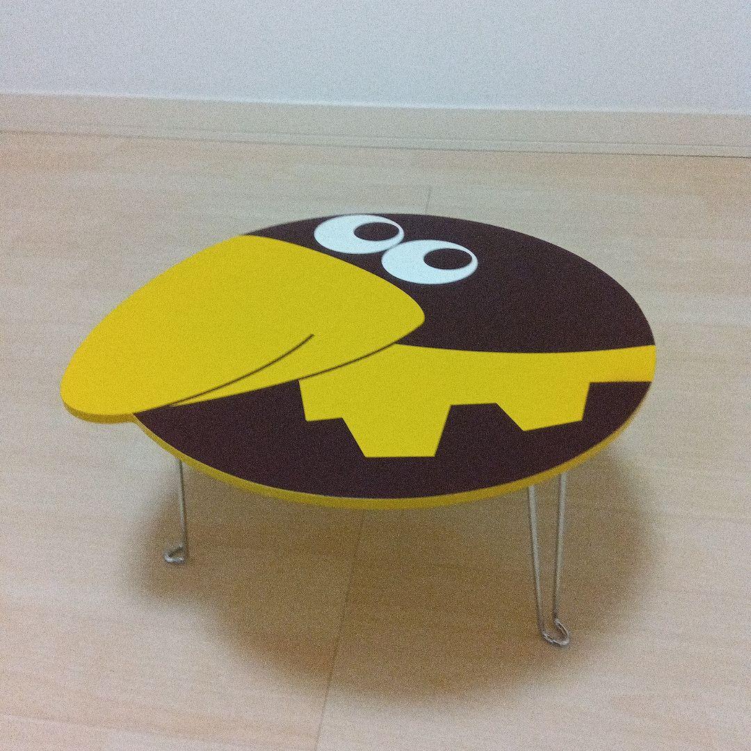 懸賞品　キョロちゃんの顔デザインの折りたたみテーブル　◎◎◎