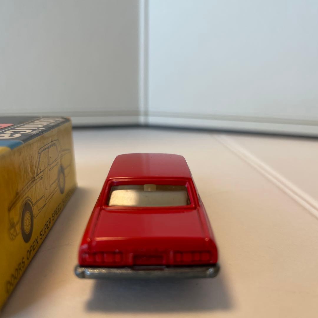 【Fif】トミカ クラウン2600 ロイヤルサルーン【高島屋特注】