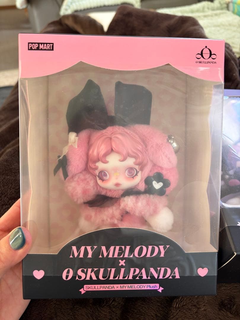 MY MELODY × SKULLPANDA ぬいぐるみ