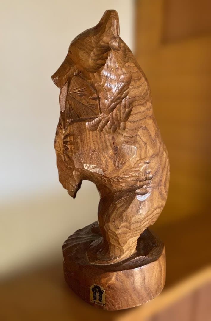 旭川 東栄民芸社 木彫り熊　エンジュ 一品彫り 民芸品【希少】