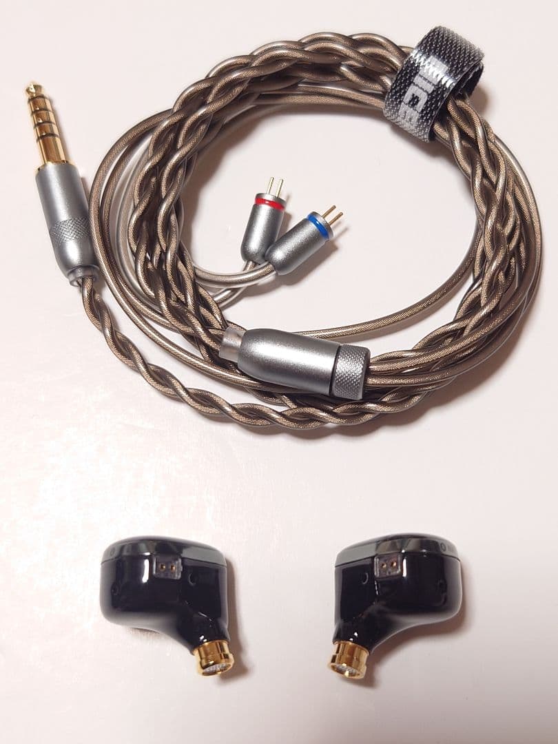 NICEHCK NX8 　2pin 4.4mm