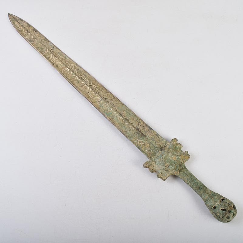 中国　古銅青銅　象嵌唐草文　銅剣　長さ約64.5㎝　M　9201