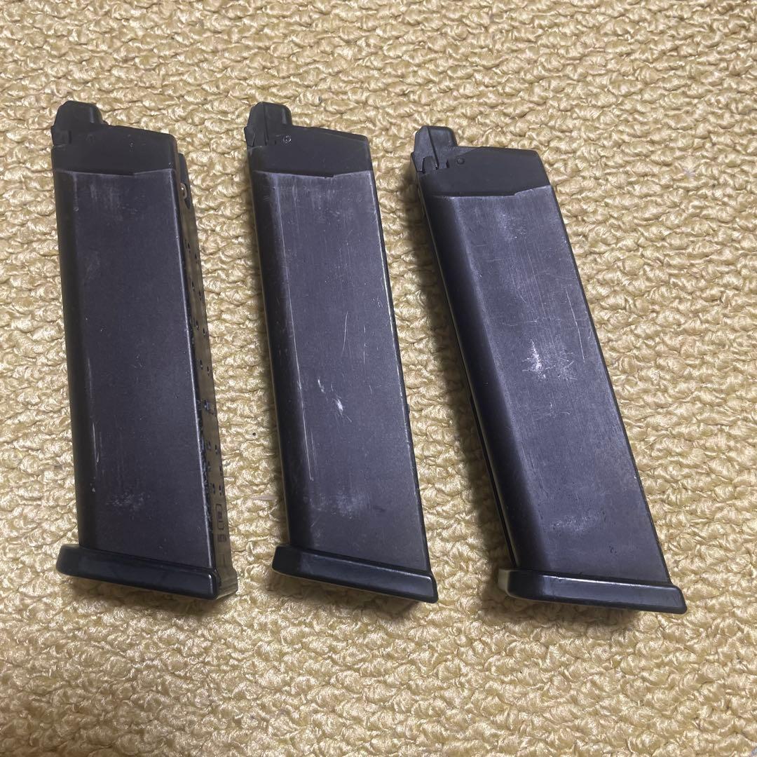 東京マルイGlock ガスガン 3マガジン付き