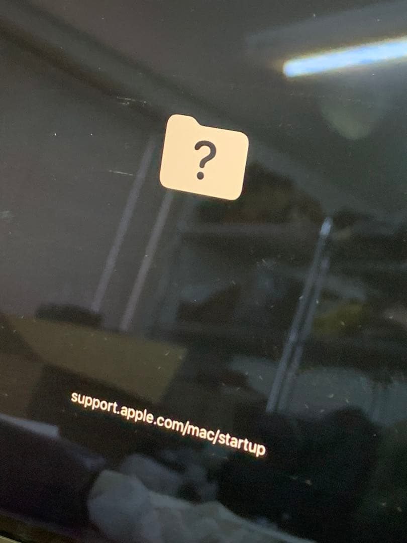 ＄【ジャンク/起動不可】MacBook Air 13インチ　A1932 ゴールド