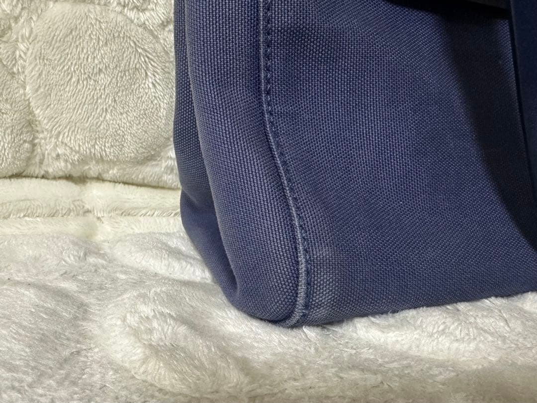 MIU MIU ネイビー ハンドバッグ CANAPA