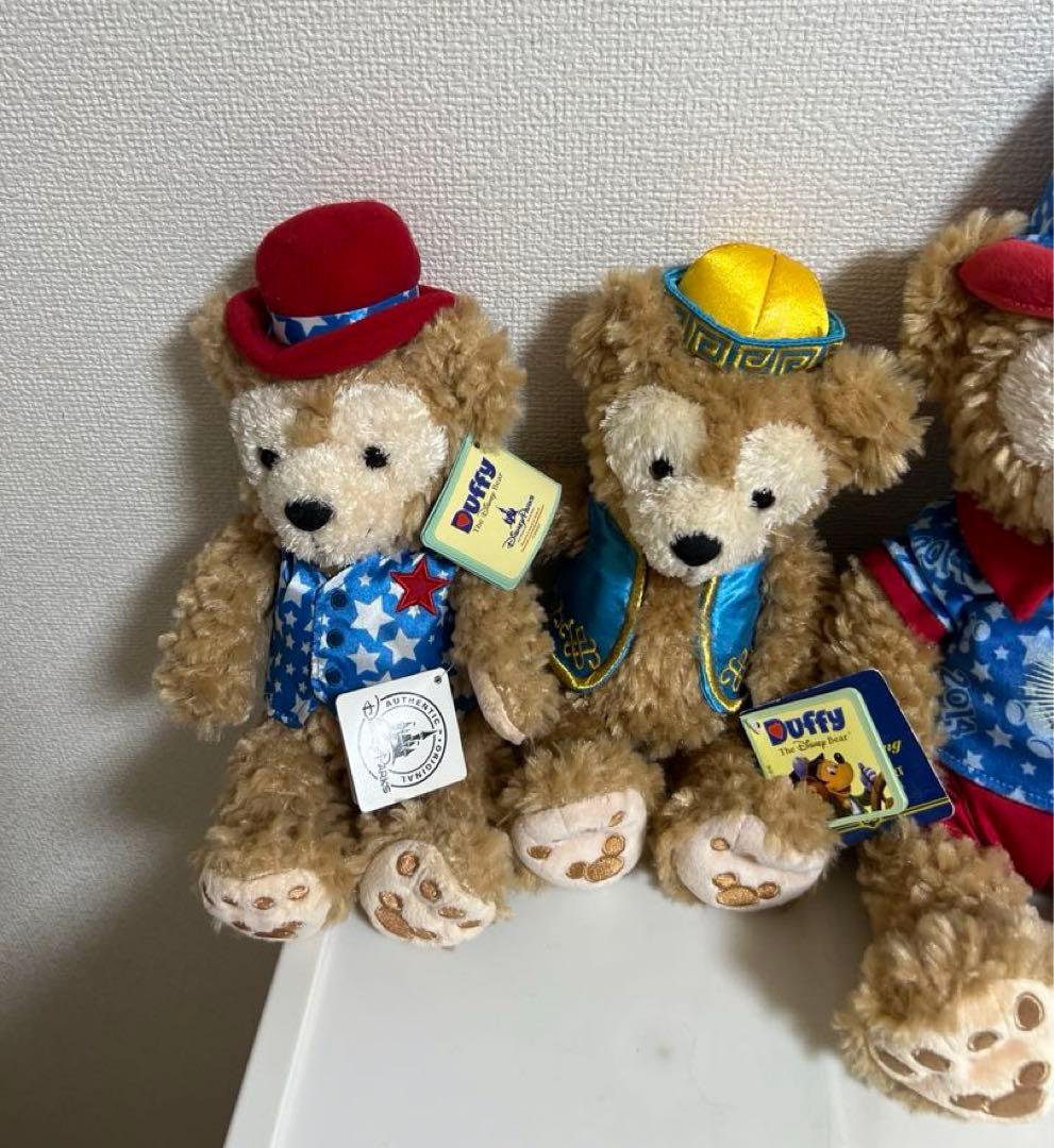 ダッフィーぬいぐるみ（2014年、40周年、ディズニーワールドバラ持ち、上海限定