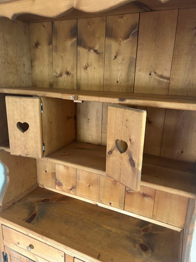 オーダーメイドカップボード木製ハート型取っ手付き収納棚【今月中】