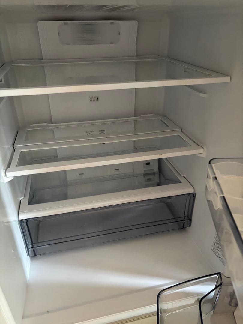 ホワイト冷蔵庫 ガラス棚付き