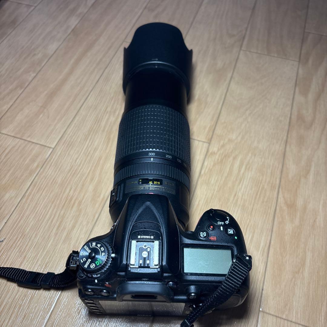 Nikon D7200 デジタル一眼レフカメラ 本体と付属品